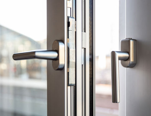 Handles 2 Hardware